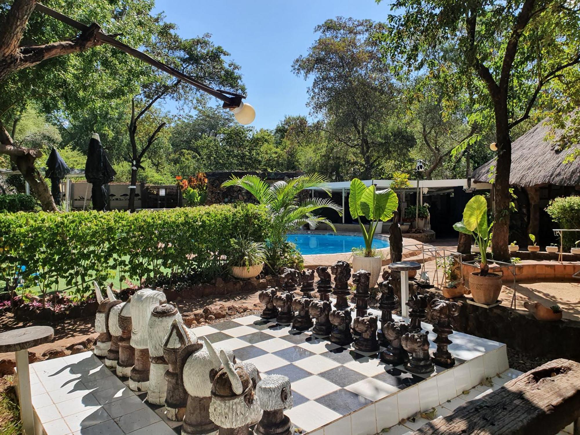 Victoria Falls Backpackers Lodge- Camp Sites Exterior foto